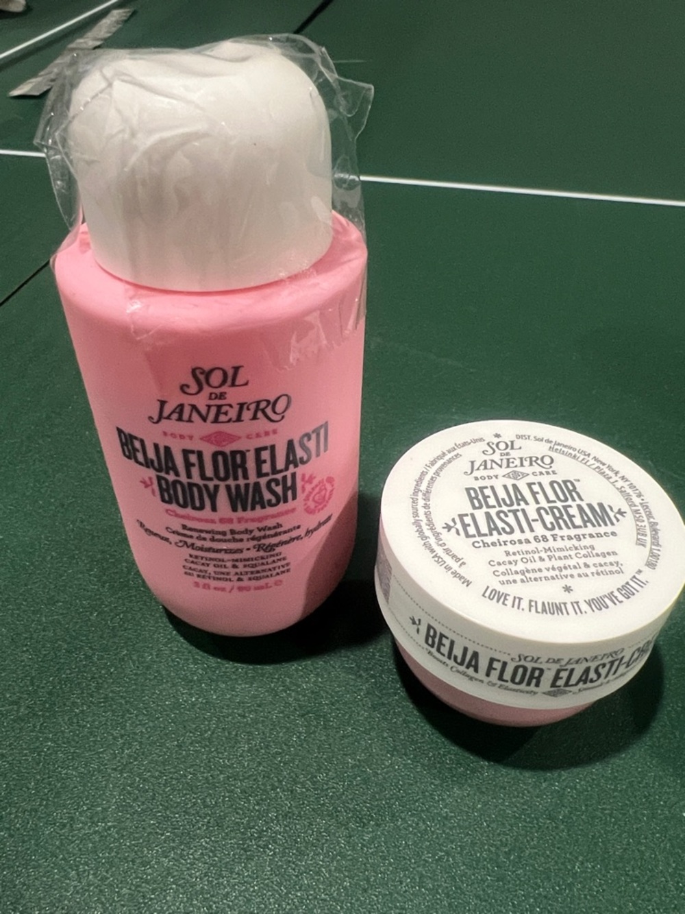 Sol de Janeiro Beija Flor travel size set - Picture 4 of 4